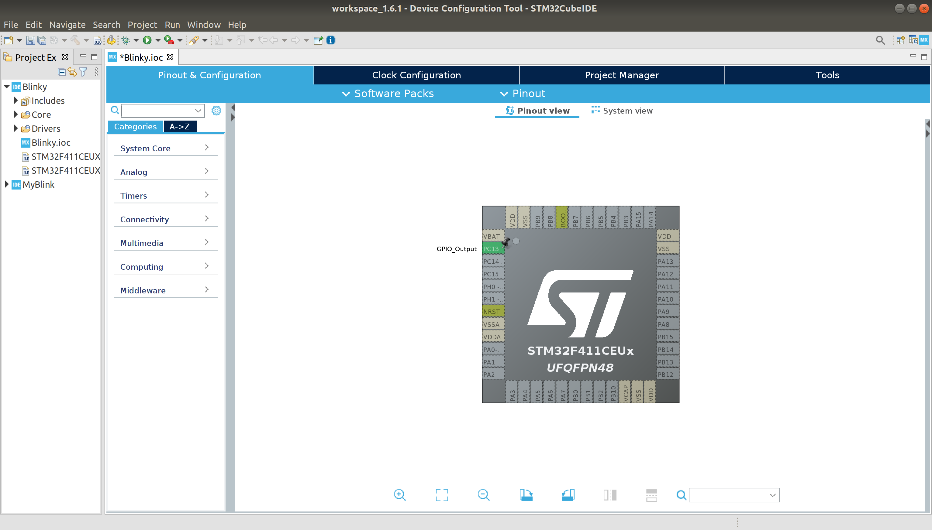 STM32Cube IDE MCU configuration page with PC13 set to GPIO_output